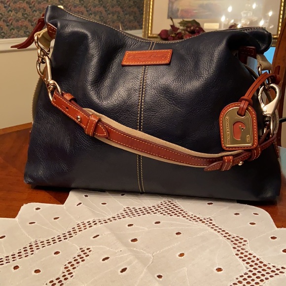 Dooney & Bourke Authentic Handbag - Picture 2 of 3